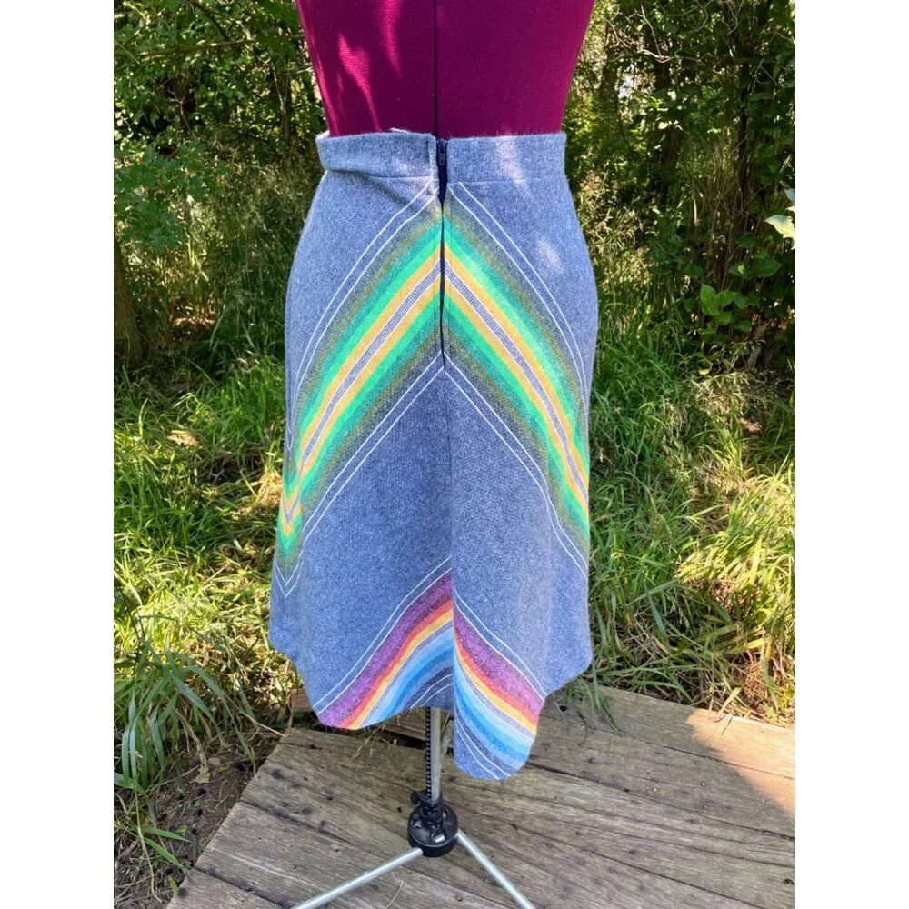 Vintage 1970's Rainbow Chevron Skirt Boho HIppy Size Small - Picture 8 of 15